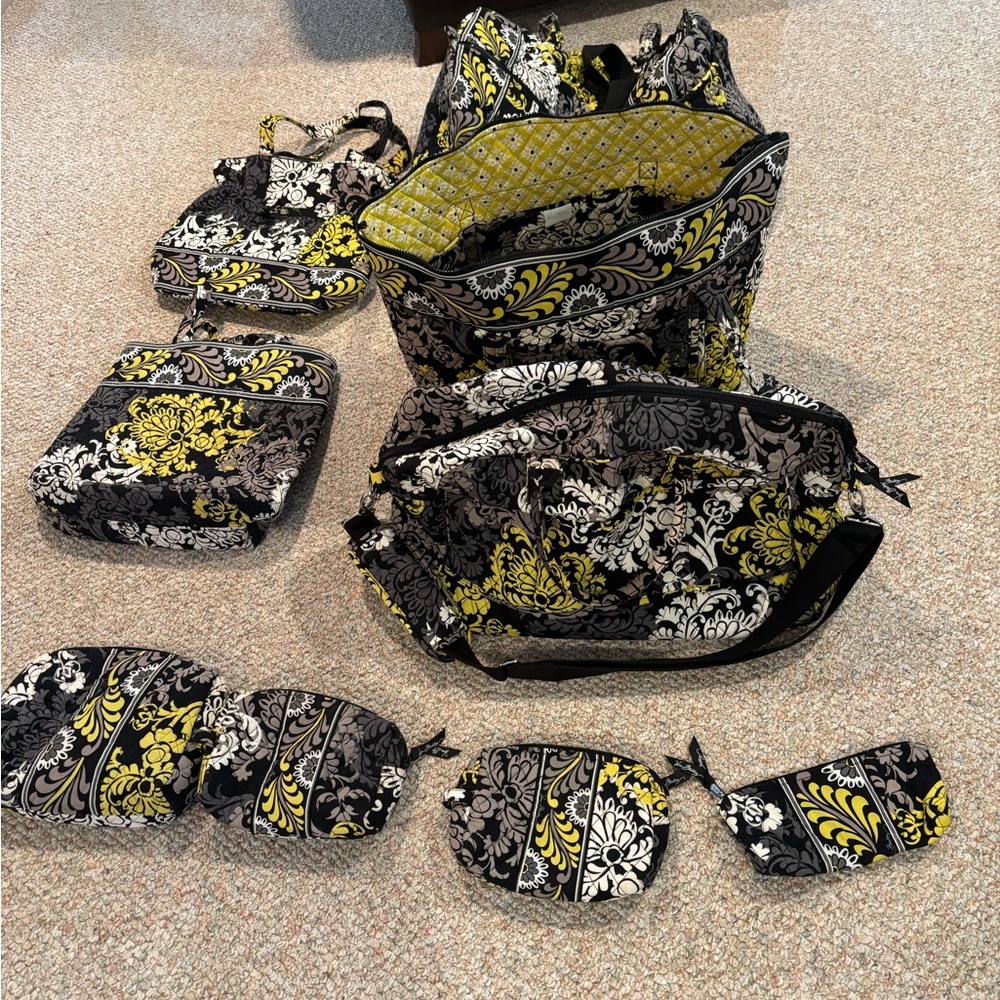9 piece Vera Bradley Retired Baroque set